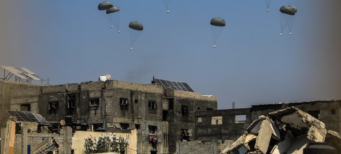 غزہ: کم از کم 100 بچے بھوک سے ہلاک ہوچکے ہیں، فلپ لازارینی